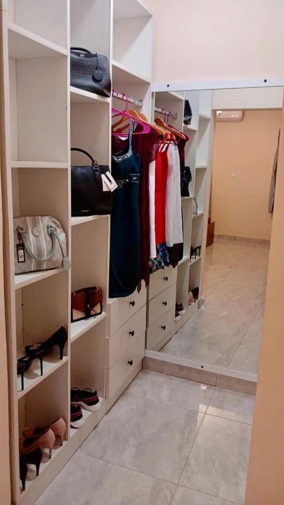 Seyramz Palace - Free Airport Pick Up - High Speed Starlink Wifi - Car Rental Tamale Esterno foto