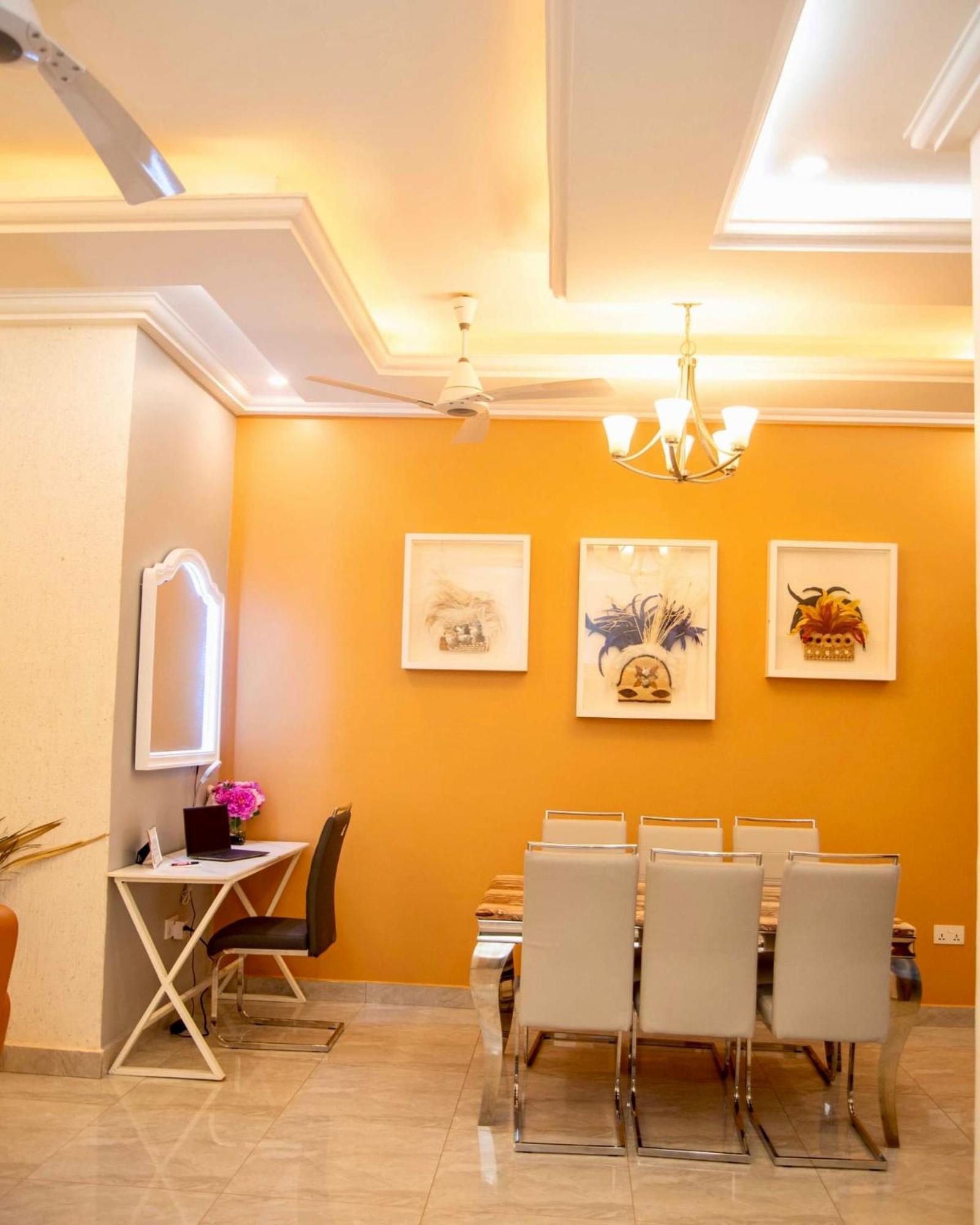 Seyramz Palace - Free Airport Pick Up - High Speed Starlink Wifi - Car Rental Tamale Esterno foto